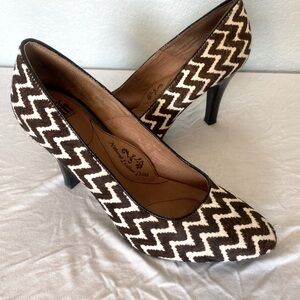 Sofft Womens Heels Pumps Size 9M Cow Hair Leather Cream Brown Zig Zag Striped